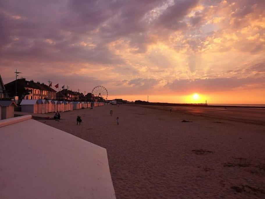 Maisonnette Du Bonheur Courseulles-sur-Mer Zewnętrze zdjęcie