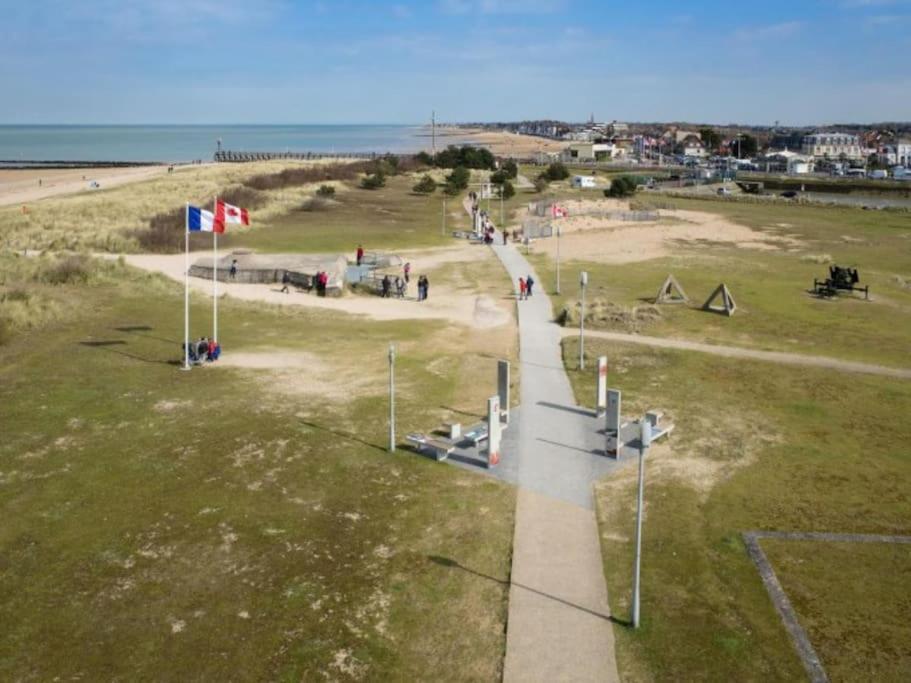 Maisonnette Du Bonheur Courseulles-sur-Mer Zewnętrze zdjęcie